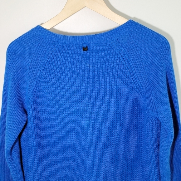Lole Blue Wool Blend VNeck Kangaroo Pocket Sweater - Picture 7 of 13
